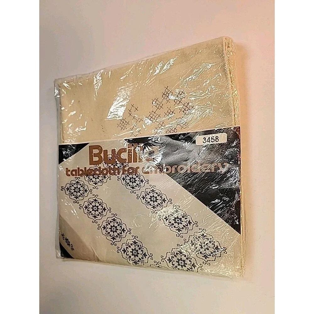 Vintage BUCILLA Four Napkins for Embroidery 3458 WEDGEWOOD 16